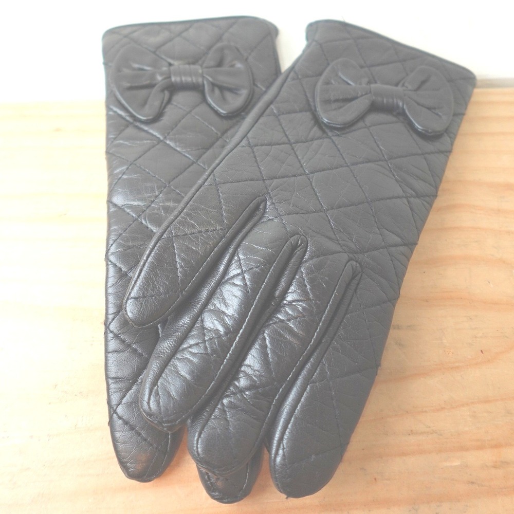 YISEVEN Fleece Lined Black Leather Gloves Women's size 7.5 Quilted Bow Accent